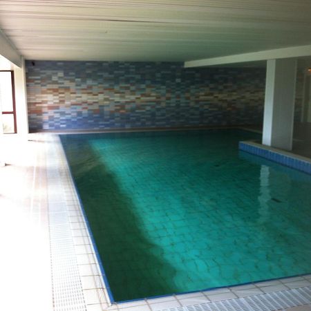 Traveloge Mit Schwimmbad Und Sauna Lübeck Exteriör bild