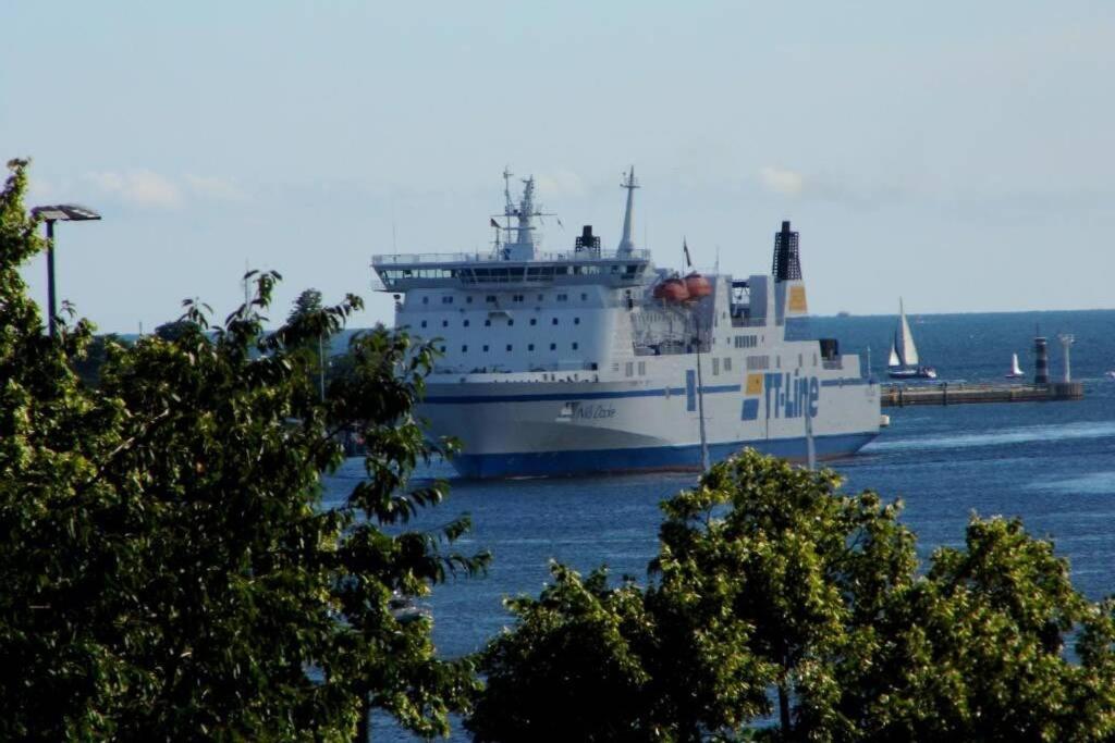 Traveloge Mit Schwimmbad Und Sauna Lübeck Exteriör bild