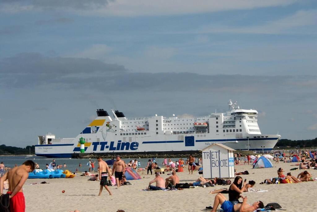 Traveloge Mit Schwimmbad Und Sauna Lübeck Exteriör bild