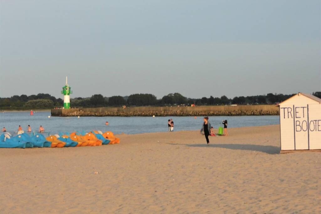 Traveloge Mit Schwimmbad Und Sauna Lübeck Exteriör bild
